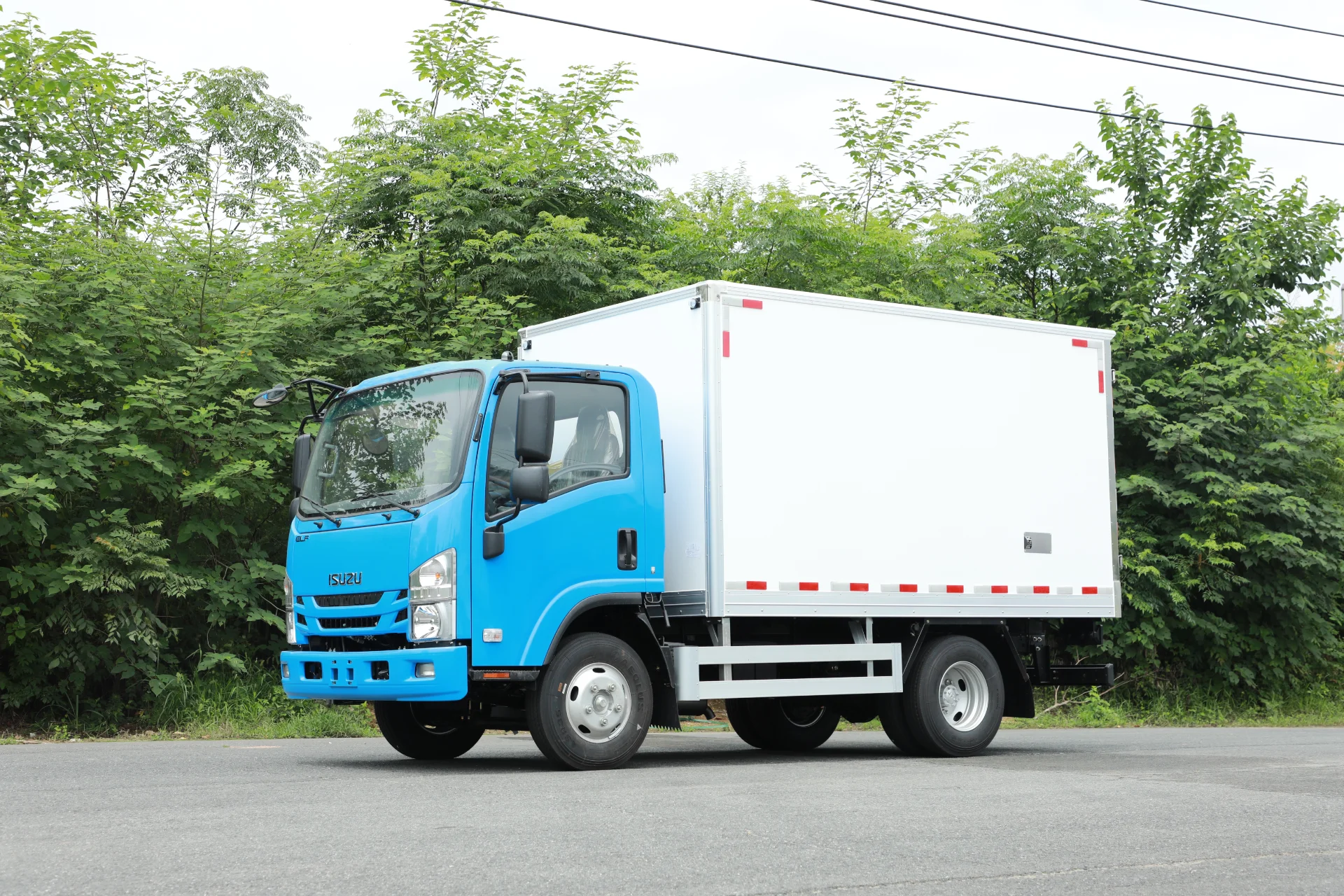 100P冷藏车